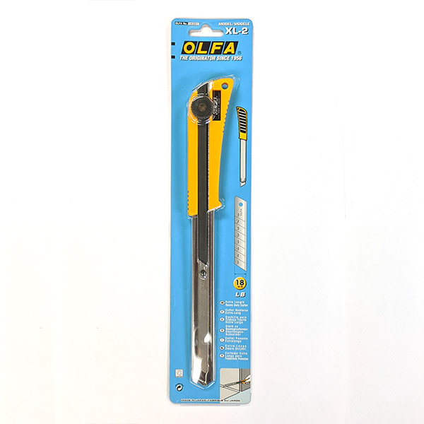 Heavy-Duty Extended-Reach Utility Knife with Anti-Slip Grip